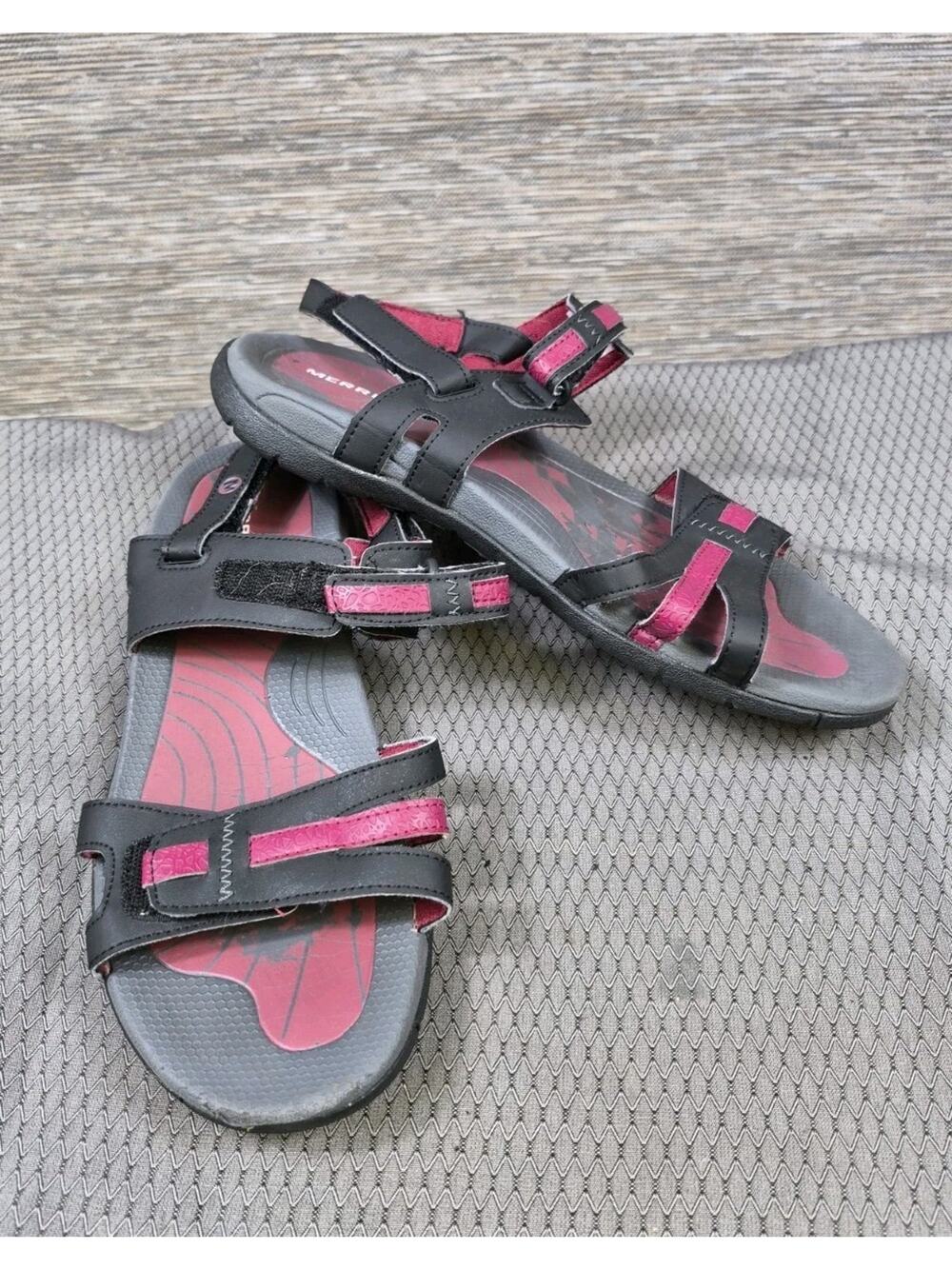Merrell Women's Lissum Ridge Outdoor Hiking Sandals Black/Beet Red Size 10